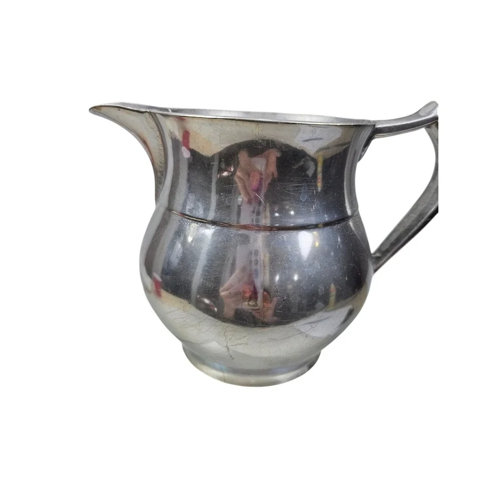 Vintage Wilton Armetale Pewter Tone Pitcher Small‎ Elegant Spout Handle